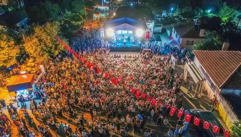 Leylek Şenliği: 2023'te Doğanın Renk Cümbüşüne Davetlisiniz!