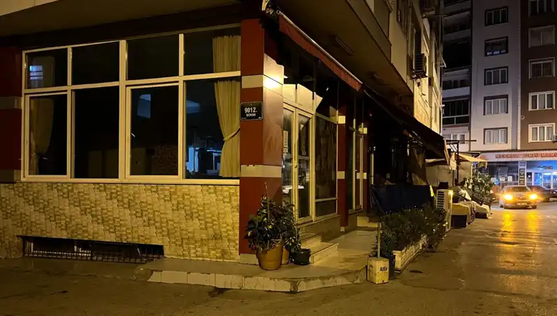 İzmir'de Kahvehane Meseleleri: Silahlı Saldırıda Bir Kişi Hayatını Kaybetti