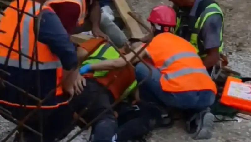 Adana'da İnşaat Çantasında İki İşçinin Yaralandığı Olay: Detaylar Ortaya Çıktı