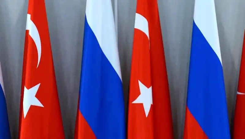 Diplomatik İlişkilerde 105 Yıl: Rusya ve Türkiye Arasındaki Denge