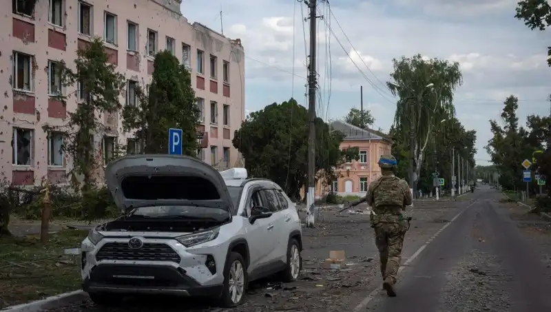 Ukrayna'nın Stratejik Kayıpları: Ruslar Kursk'u Geri Alma Hamlesinde