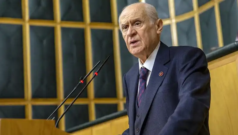 Bahçeli: Sokak Çağrıları, Masum Olmayan Bir Tehlike Mi?