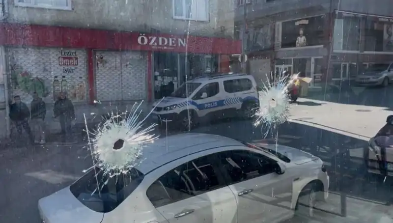 Bursa'da Kıraathane Kurşunlandı: Olayın Perde Arkası Ne?