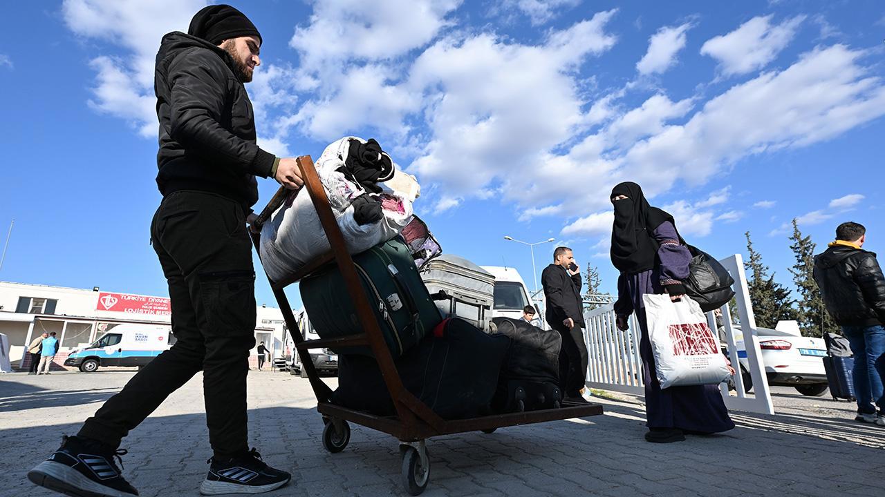 Suriyelilerin Ülkelerine Geri Dönüşü Devam Ediyor