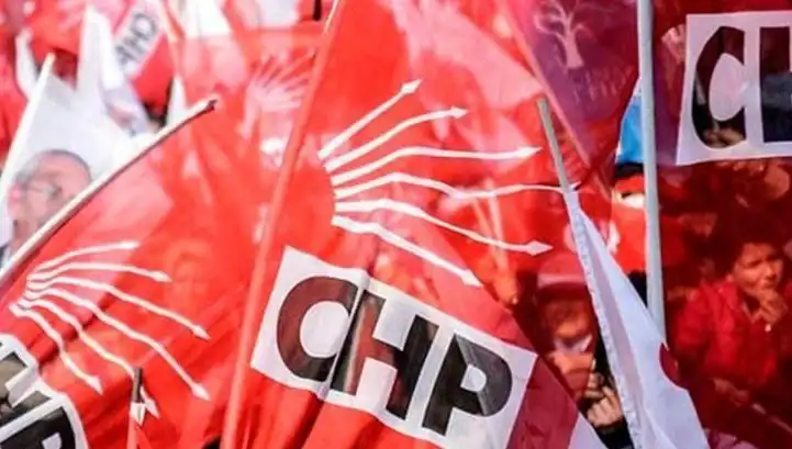 CHP’de Önemli Gelişme: Ataşehir, Esenyurt ve Sarıyer İlçe Kongreleri İptal Edildi