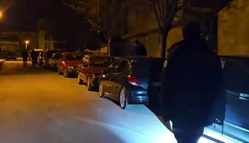 Park Halindeki Araçları Çizen Hırsızların İzini Sürdük!
