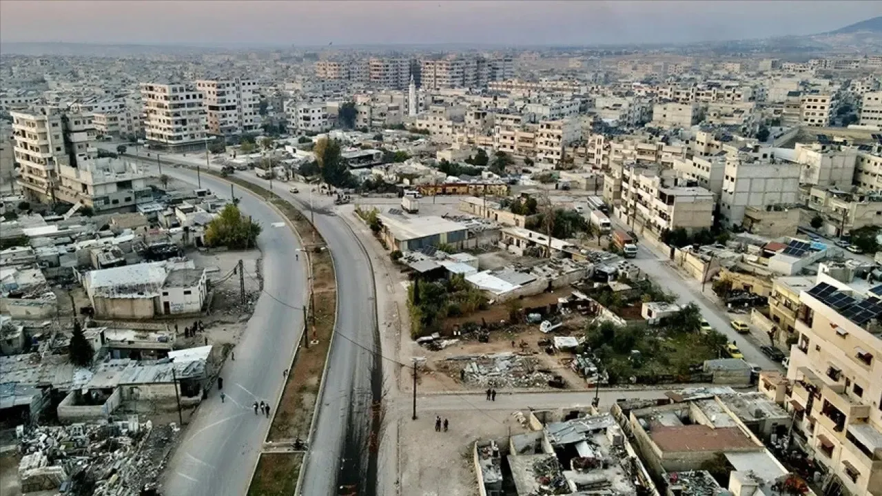 Suriye’de Son Dakika: Silahlı Gruplar, Şam’ın Güney Banliyölerine Girmeye Başladı