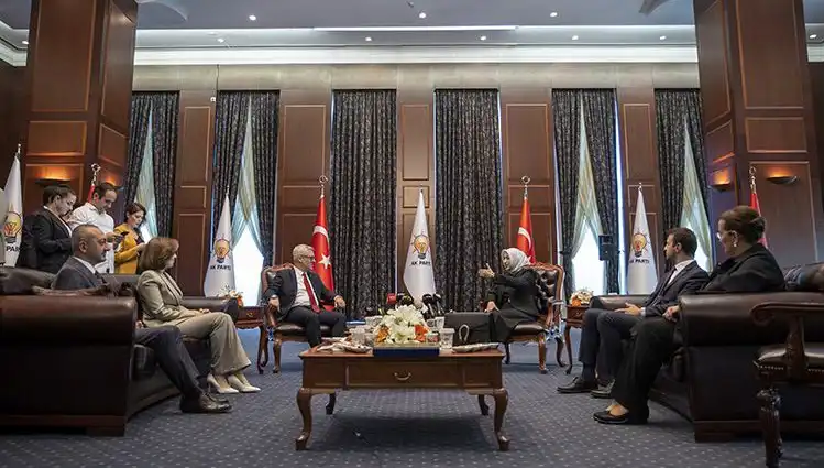 AK Parti’nin Bayramlaşma Programı Açıklandı: CHP Katılmadı!