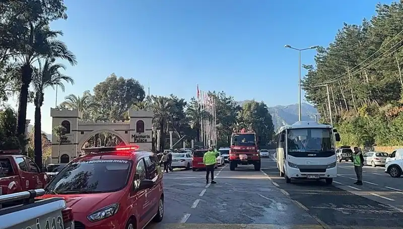 Muğla'da Bir Beş Yıldızlı Otel Alevlere Teslim Oldu!