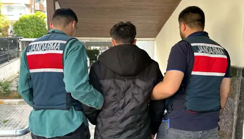 Türkiye’nin Dört İlinde Dolandırıcılık Operasyonu: 35 Kişi Gözaltına Alındı