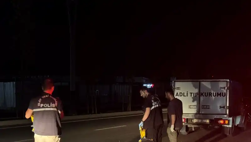 Yolun Karşısına Geçerken Hayatını Kaybeden Genç, Kafalarda Sorular Bıraktı