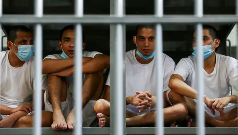 El Salvador’un Venezuela’ya Yönelik Siyasi Tutuklu Teklifi: İlişkilerde Neler Değişecek?