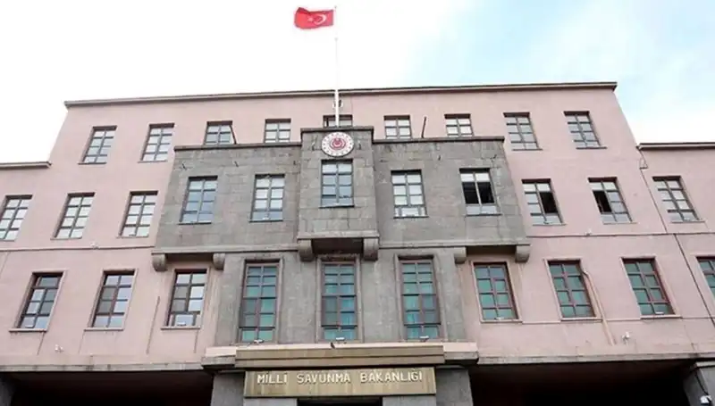 Güney Kıbrıs Rum Yönetimi'nde Yetki Çatışması: MSB'den Sert Tepki Geldi