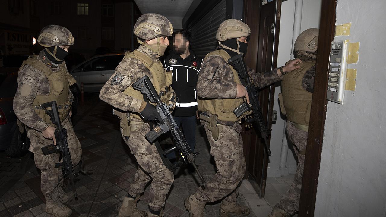 Zehir Tacirlerine Operasyon: 595 Gözaltı