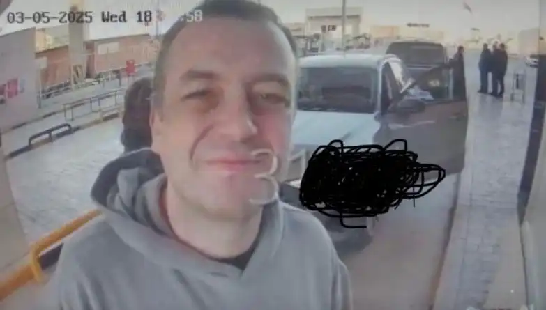 İBB'de Şok Gelişme: Emrah Bağdatlı Yurt Dışına Çıktı, Telefonunu Evde Unuttu!