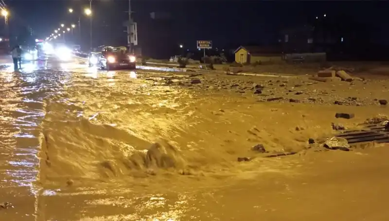 Konya ve Ankara'yı Vuran Sel Felaketi: Can ve Mal Kaybı Hızla Arttı
