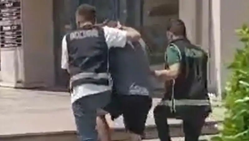 Sahte Dövizle Alışveriş Yapan Turist Shock'un Merkezinde!