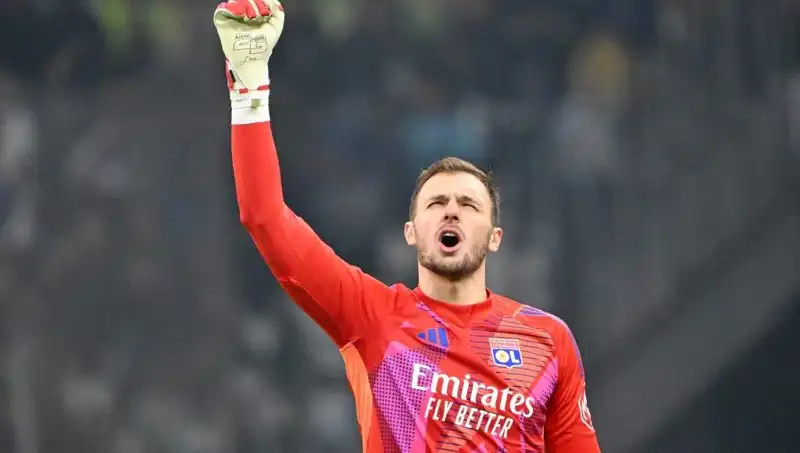 Spor Gündeminde Sıcak Gelişmeler: Transfer Rüzgarları Esti!