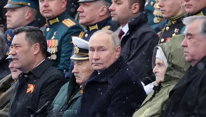 Rus Ordusunun Güçlenmesi: Putin, Tarihi Bir Seferberlik Çağrısı Yaptı