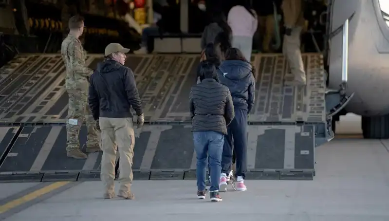 Kosova, ABD'den Sınır Dışı Edilen Göçmenler İçin Destek Bekliyor