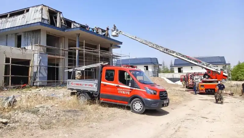 Ankara Gölbaşı’nda Villalar Arasında Korkutan Yangın: Olayın Ayrıntıları