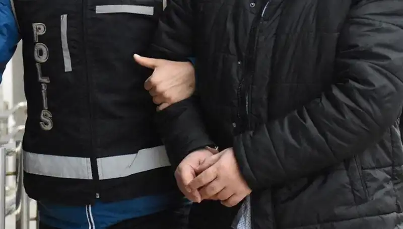 Sosyal Medyada Kadın Profilinin Peşinden 500 Milyonluk Vurgun: 12 Şüpheli Yakalandı