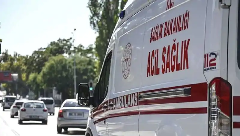 Mangalda Pul Biber Yakan Mahalleli, Apartmanı Tahliye Ettirdi!
