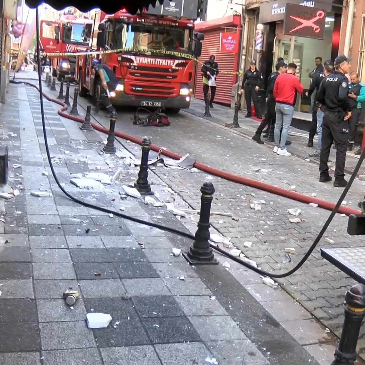 Kadıköy’de Korkutan Patlama: “Deprem Zannettik”