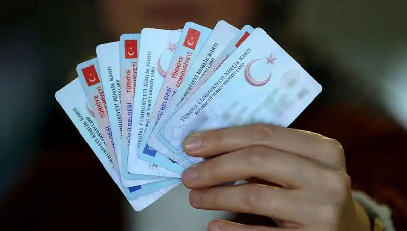 Fahri Vatandaşlık: Ülkenizle Tam Anlamıyla Bağlantı Kurmanın Yolu