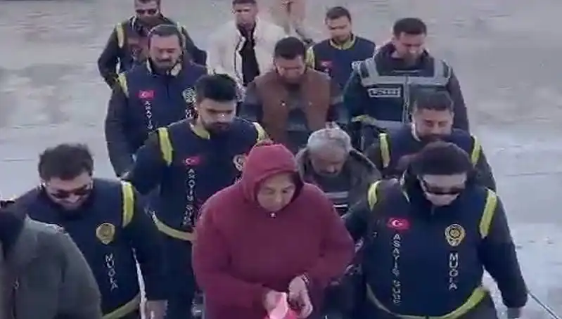 7 Yıl Sonra Açığa Çıkan Korkunç Gerçek: Bebek ve Çikolata Poşeti